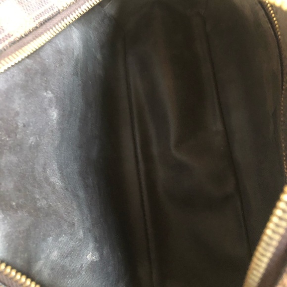 SOLD!!! Louis Vuitton toiletry Damier Ebene bag - Picture 14 of 16